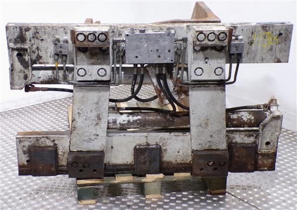 Grote foto cascade balenklem agrarisch heftrucks