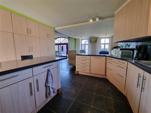Grote foto woning woonboerderij huizen en kamers woonboerderij