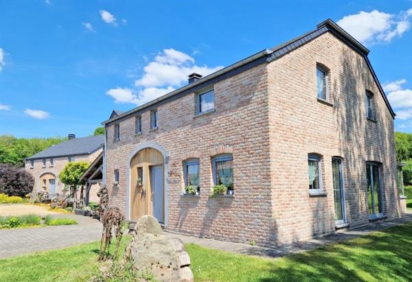 Grote foto ardennen eigendom 2 woningen zwembad huizen en kamers bestaand benelux