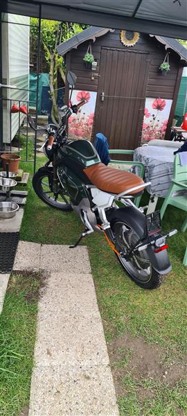 Grote foto super soco tc electric gelijk benzine 49cc motoren suzuki