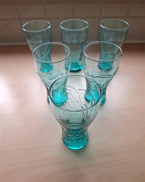Grote foto 26 gekleurde coca cola glazen limited edition 2014 verzamelen glas en borrelglaasjes