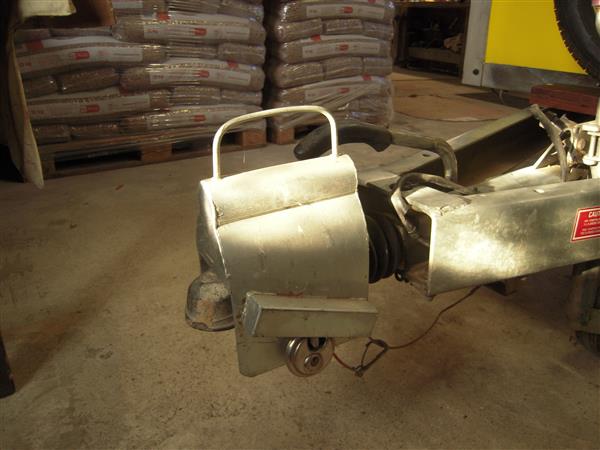 Grote foto aanhangwagen geremd 2 ton auto diversen aanhangers