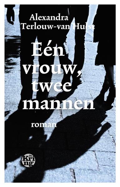 Grote foto e n vrouw twee mannen boeken overige boeken