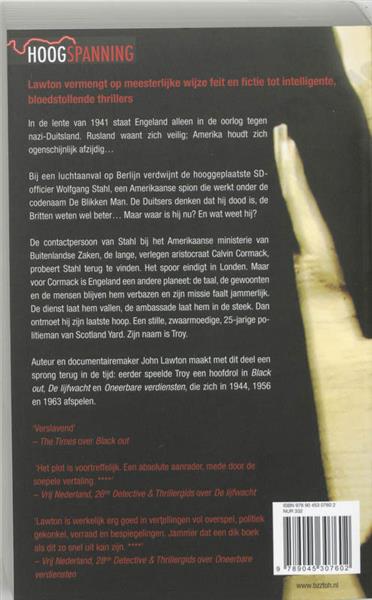 Grote foto in dienst van churchill hoogspanning boeken thrillers