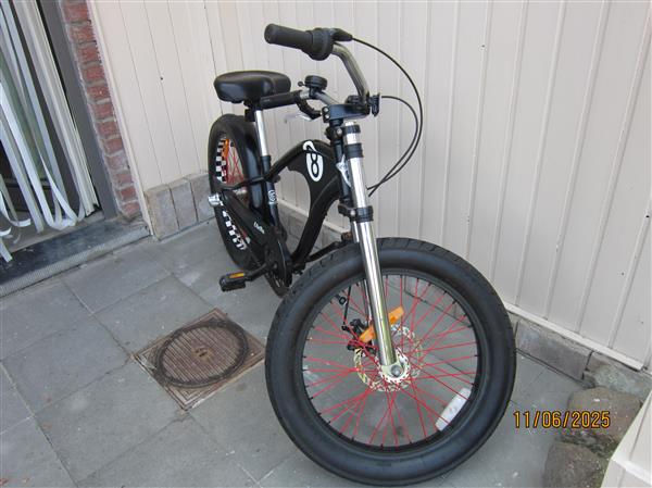Grote foto fiets fat boy fietsen en brommers kinderfietsen