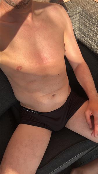 Grote foto volslanke dame erotiek man zoekt vrouwelijke sekspartner