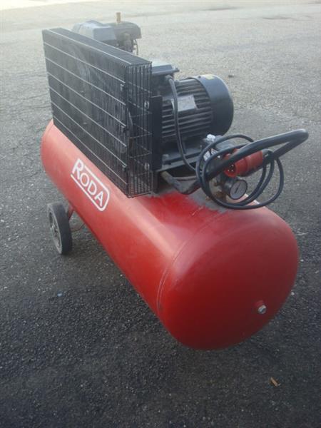 Grote foto roda compressor 380 volt auto diversen gereedschap
