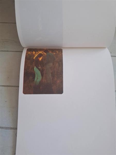 Grote foto briefpapier met romantische prenten seventies verzamelen retro