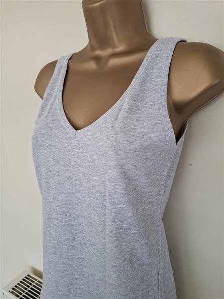 Grote foto lichtgrijs topje met v hals en ronde hals kleding dames tops