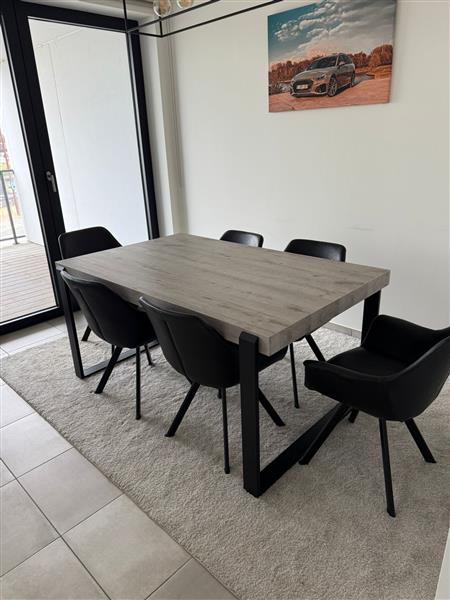 Grote foto tafel en stoelen huis en inrichting eettafels