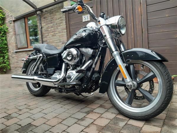 Grote foto dyna switschback bj2016 motoren harley davidson