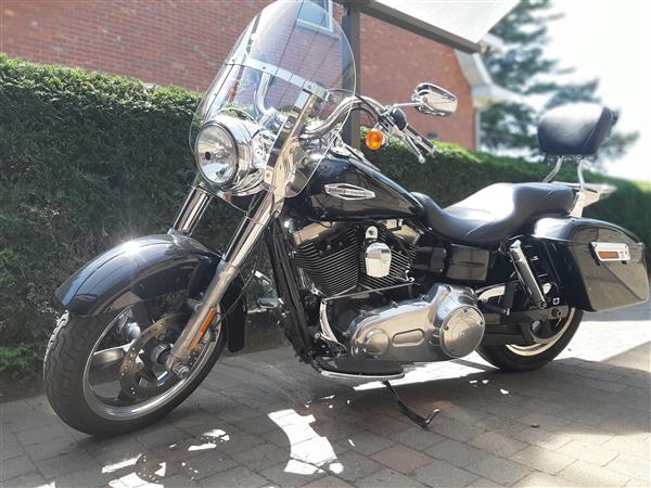 Grote foto dyna switschback bj2016 motoren harley davidson