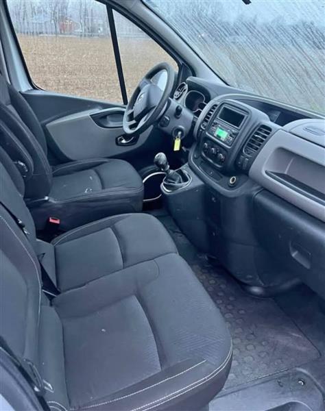 Grote foto renault trafic 1.6 dci 2016 euro6b adblue auto renault