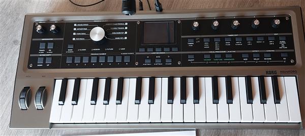 Grote foto microkorg2 perfecte staat titanium kleur muziek en instrumenten synthesizers