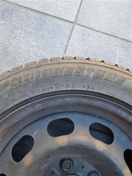 Grote foto vier winterbanden te koop auto onderdelen banden en velgen