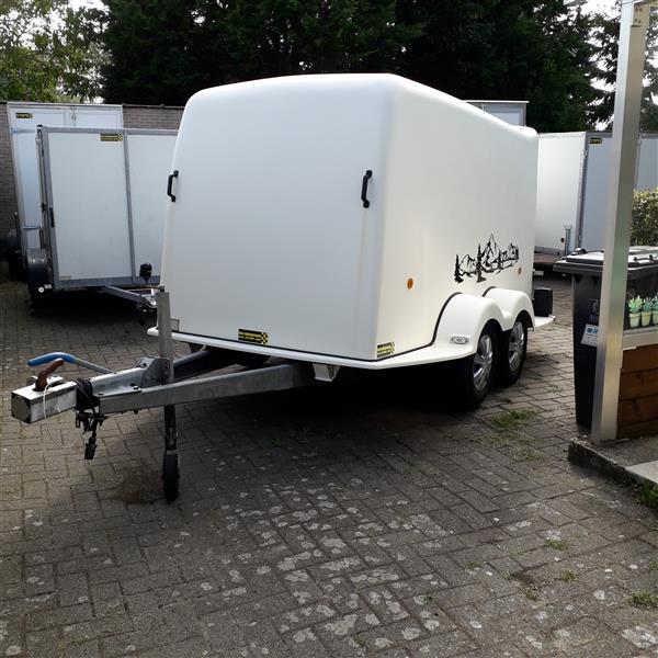 Grote foto gesloten aanhangwagen polyester auto diversen aanhangers