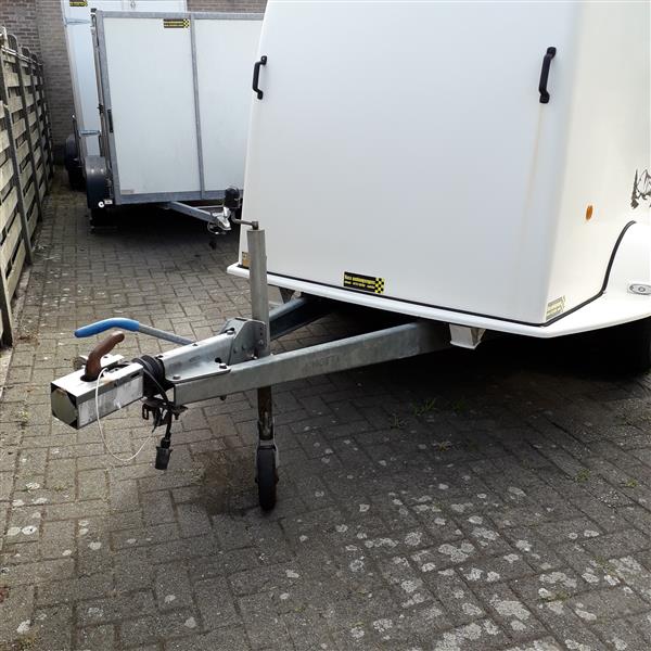 Grote foto gesloten aanhangwagen polyester auto diversen aanhangers