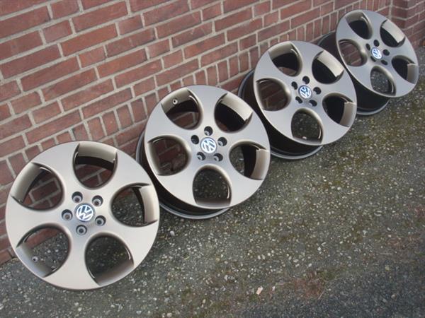 Grote foto 18 originele vw golf gti detroit gold vw golf6 7 auto onderdelen banden en velgen