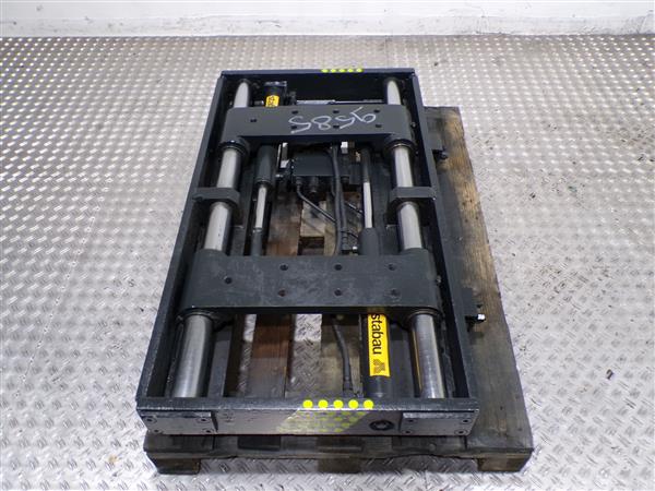 Grote foto stabau frame vorkversteller outlet agrarisch heftrucks