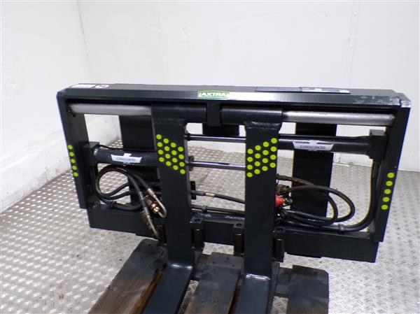 Grote foto cascade vorkversteller outlet agrarisch heftrucks