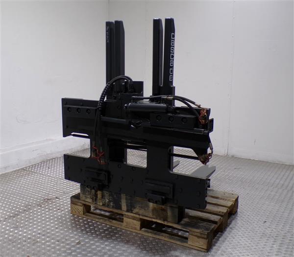 Grote foto cascade vorkenversteller dubbel outlet agrarisch heftrucks