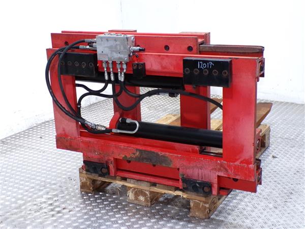 Grote foto bolzoni vorkenklem agrarisch heftrucks