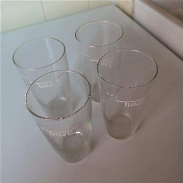Grote foto 4 glazen brouwerij thijs wellen verzamelen glas en borrelglaasjes
