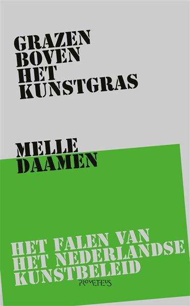 Grote foto grazen boven het kunstgras boeken politiek en maatschappij