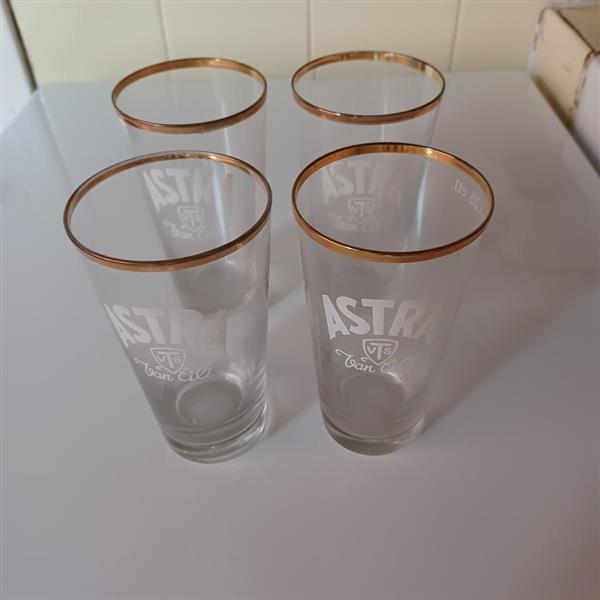 Grote foto 4 bierglazen astra verzamelen glas en borrelglaasjes