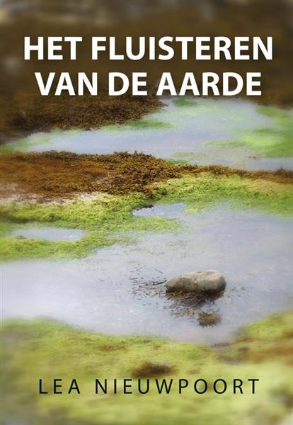 Grote foto het fluisteren van de aarde boeken science fiction