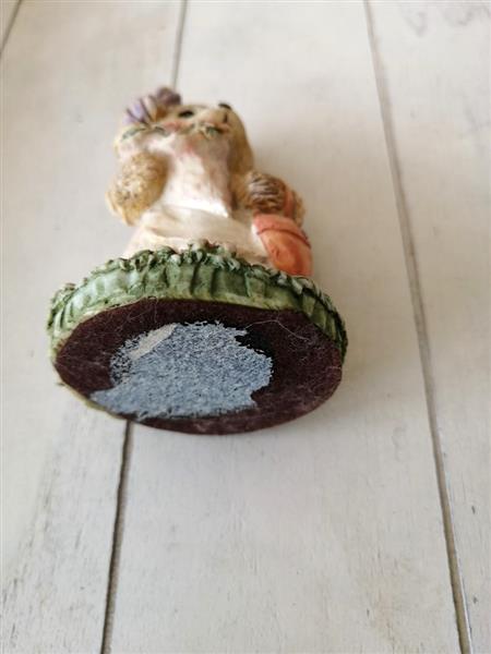 Grote foto prachtig vintage postuurtje berin met bloemen verzamelen beelden en beeldjes