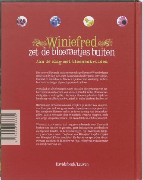 Grote foto winiefred zet de bloemetjes buiten boeken kookboeken