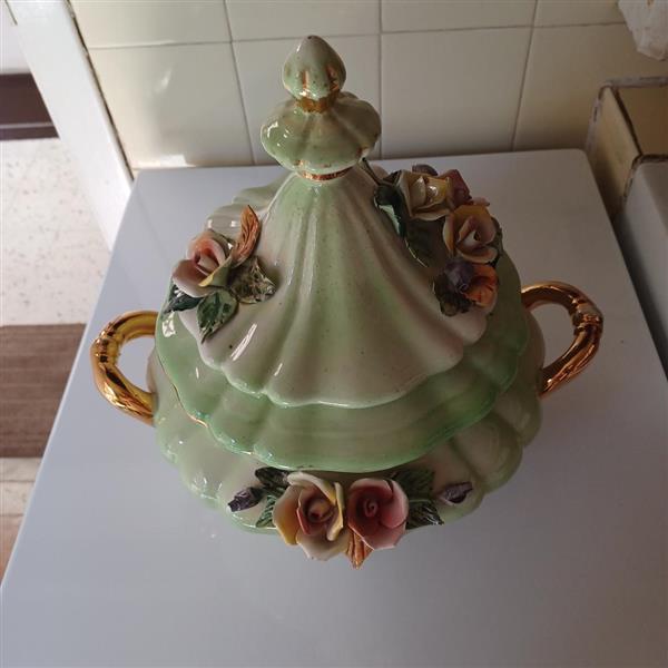 Grote foto vintage r. capodimonte porseleinterrine antiek en kunst servies los