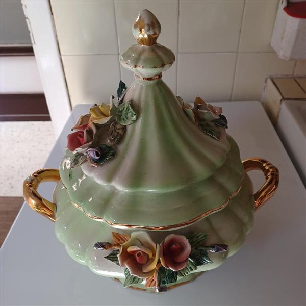 Grote foto vintage r. capodimonte porseleinterrine antiek en kunst servies los