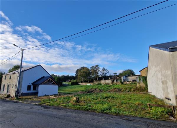 Grote foto ardennen bouwgrond met bouwproject. huizen en kamers kavels benelux