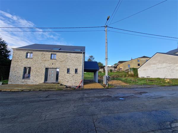 Grote foto ardennen bouwgrond met bouwproject. huizen en kamers kavels benelux