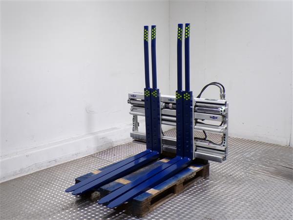 Grote foto cascade vorkenversteller dubbel agrarisch heftrucks