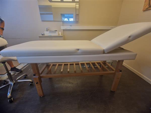 Grote foto 2 massage tafels sport en fitness gezondheidsproducten en wellness