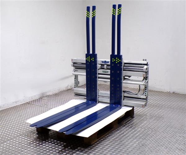 Grote foto cascade vorkenversteller dubbel agrarisch heftrucks