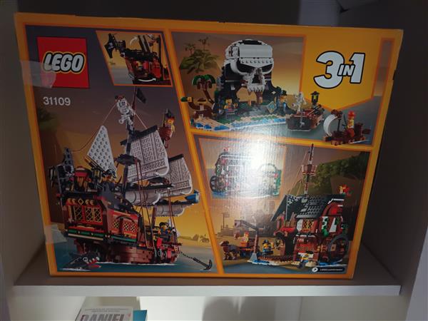 Grote foto lego creator piratenschip 31109 hobby en vrije tijd speelgoed