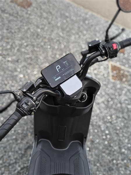 Grote foto elektrische scooter ydra 25 km garantie geldig fietsen en brommers scooters