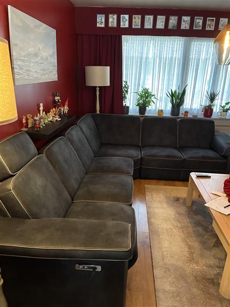 Grote foto te koop huis en inrichting hoekbanken