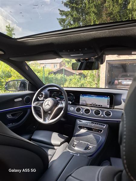 Grote foto mercedes e300de business solution zwart auto mercedes
