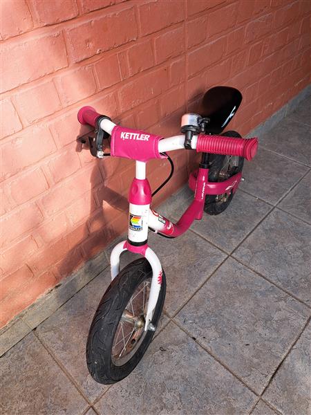 Grote foto loopfietsje fietsen en brommers kinderfietsen