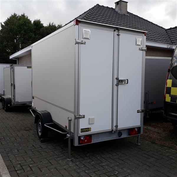 Grote foto gesloten aanhangwagen 750 kg auto diversen aanhangers