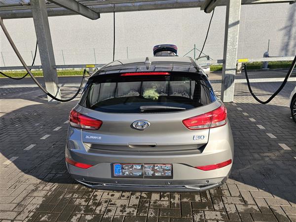Grote foto hyundai i30 mild hybride benzine electrisch auto hyundai