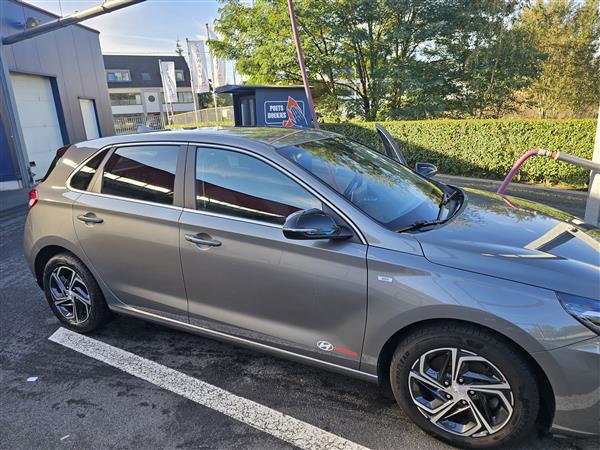 Grote foto hyundai i30 mild hybride benzine electrisch auto hyundai
