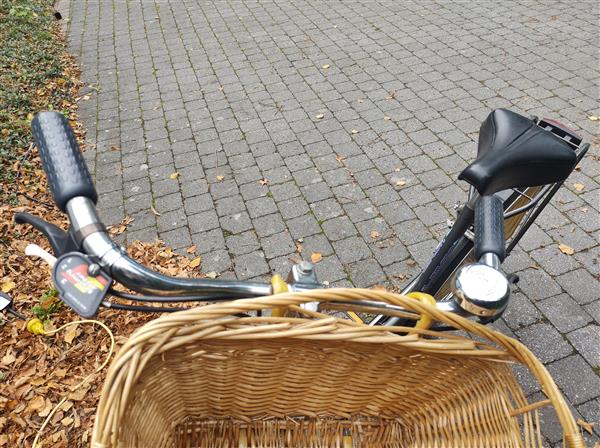 Grote foto damesfiets 26 inch banden fietsen en brommers damesfietsen
