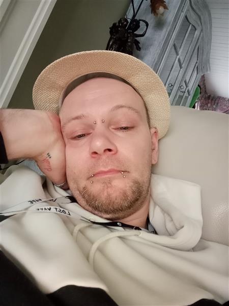 Grote foto transmeisje gezocht om eerste ervaring te beleven contacten en berichten man zoekt vrouw