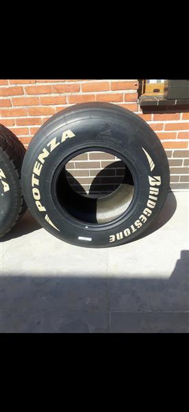 Grote foto bridgestone f1 banden auto onderdelen banden en velgen